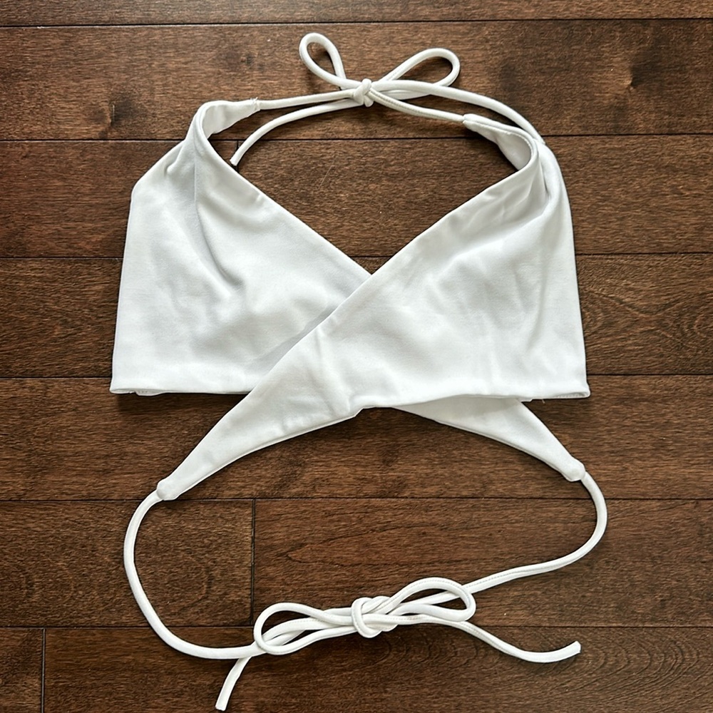 Y2K New Moine White Wrap Halter Crop Top Vintage Festival 90s Rave